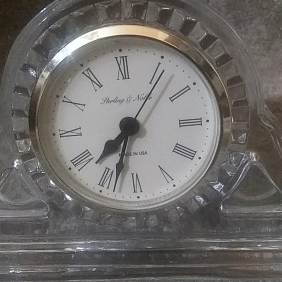 Clock - Picture 2 of 6